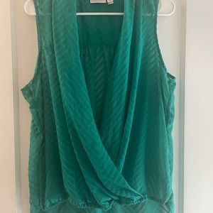 Bisou Bisou Green Dress Top.